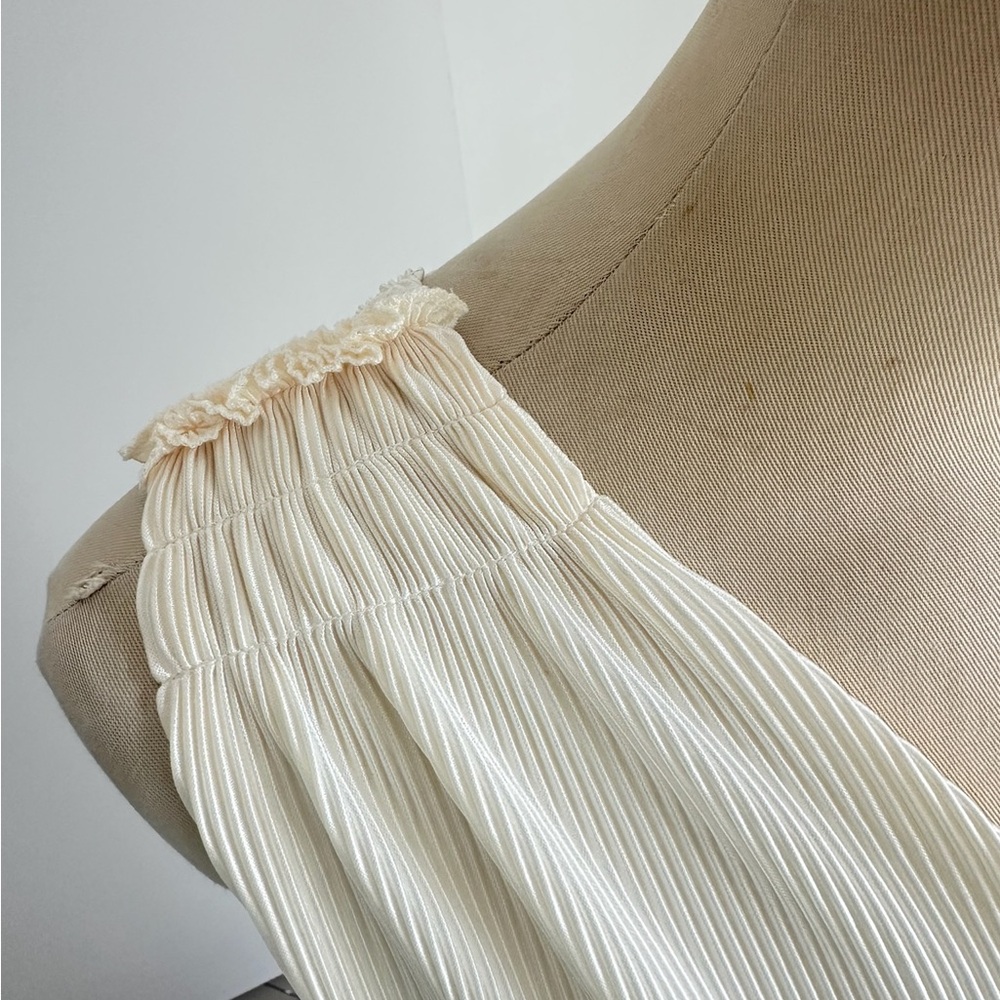 Darling Cream Maxi Dress - Picture 5 of 7